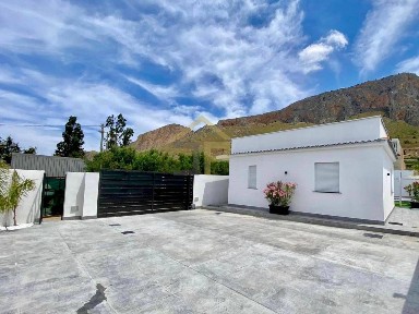 Villa unifamiliare Contrada Paternella, Terrasini