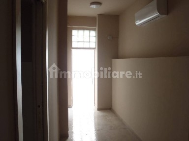 Locale commerciale in Affitto