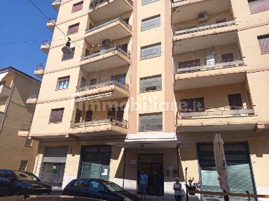 Locale commerciale in Affitto