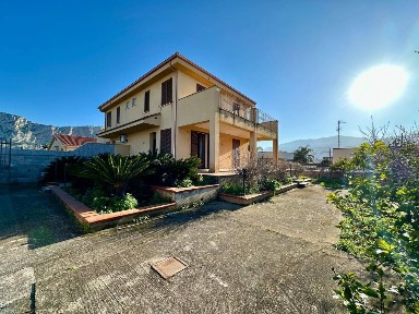 Villa bifamiliare via Ferdinando Magellano, Milioti, Carini