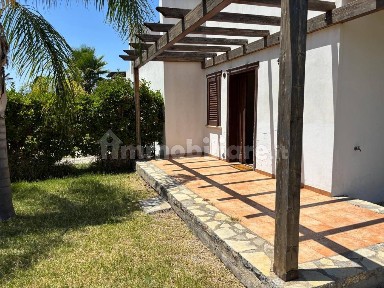 Villa plurifamiliare Contrada Pistavecchia, Campofelice di Roccella