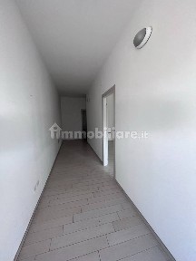Locale commerciale in Affitto