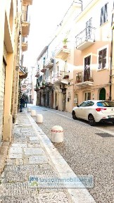 Negozio - Locale commerciale in Affitto