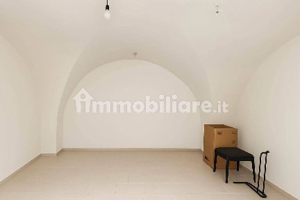 Negozio di abbigliamento in Affitto
