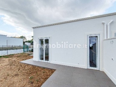 Villa plurifamiliare Lungomare Peppino Impastato, Terrasini