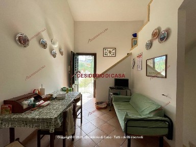 Villa bifamiliare via La Maddalena, Mazzaforno, Cefalù