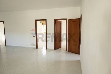 Villa unifamiliare, da ristrutturare, 400 m², Casteldaccia