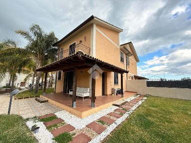 Villa bifamiliare Contrada Morello, Trabia