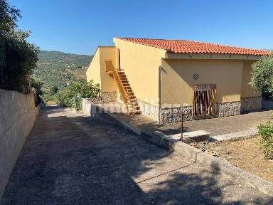 Villa unifamiliare Contrada Bellacera, Bellacera, Santa Flavia