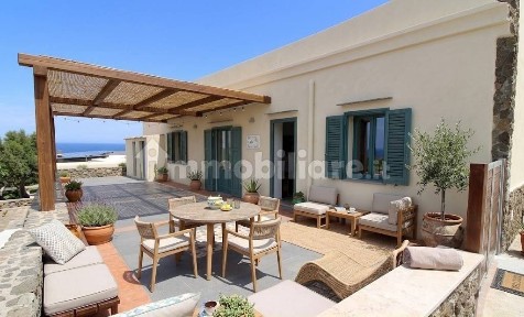 Villa unifamiliare Contrada Tramontana, Ustica