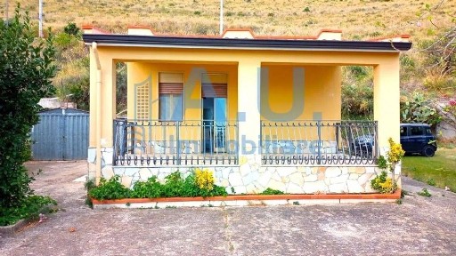 Villa unifamiliare Strada Aci Capraia No Number, Altavilla Milicia