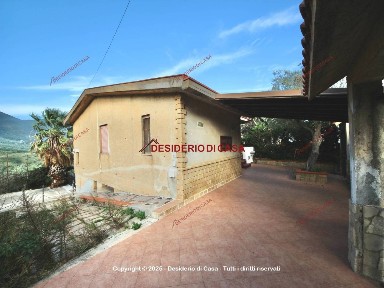 Villa unifamiliare via Burrone Danigarci, Centro, Termini Imerese