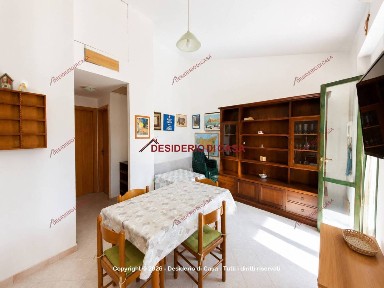 Campofelice di Roccella, Viale Himera, 20