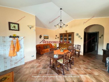 Villa unifamiliare via Giuseppe Vivirito 35B, Cerda