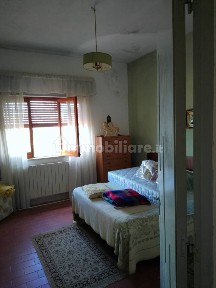 Villa bifamiliare Contrada San Guglielmo, Castelbuono