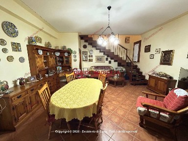 Villa bifamiliare via Chiesazza Sperone 35, Torre Colonna Sperone, Altavilla Milicia