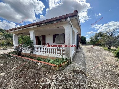 Villa unifamiliare Sr18, Villafrati