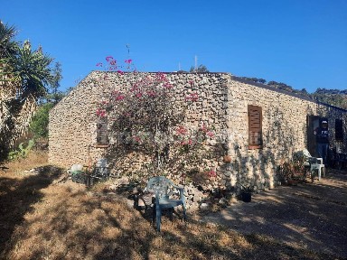 Villa unifamiliare Ss286, Pollina