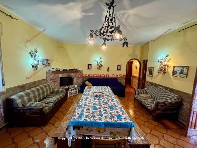 Villa bifamiliare via della Quercia, Santa Cristina Gela