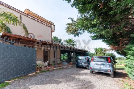 Villa unifamiliare via Roma 120 a, Misilmeri