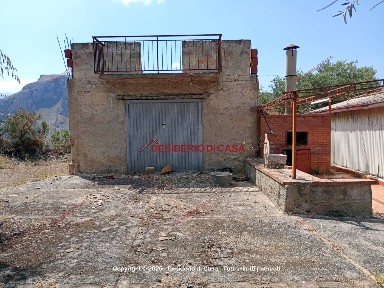 Villa unifamiliare via Senatore Giuseppe Ciresi, Termini Imerese