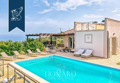 Villa unifamiliare, ottimo stato, 262 m², Cefalù
