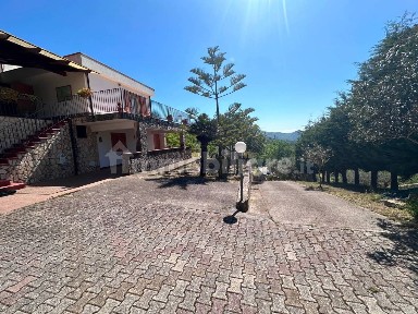 Cefalù, Contrada Presti