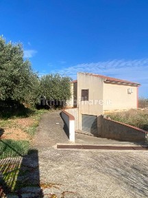 Villa bifamiliare via Vittime della Mafia, Termini Imerese