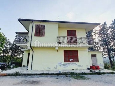 Villa unifamiliare Contrada San Lazzaro 54, Offida