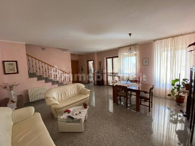 Villa unifamiliare via Domenico Cimarosa, Ascoli Piceno