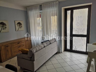 Bilocale piazza Giovanni Crosio 31, Centro, Alice Castello
