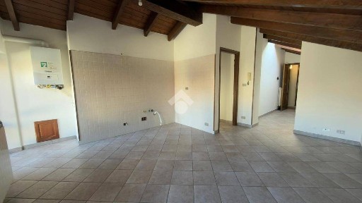 Bilocale via mazzini 57, Centro, Crescentino
