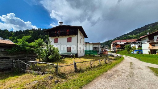 Terratetto plurifamiliare via Medola, Santo Stefano di Cadore