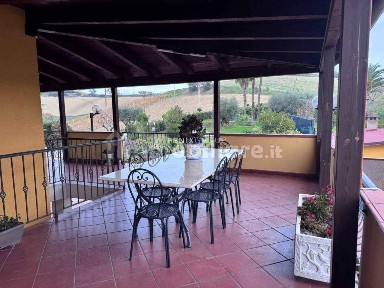 Villa unifamiliare Contrada Collelungo 11, Monsampolo del Tronto
