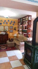 Villa bifamiliare Strada frazione Colonnata, Centro città, Ascoli Piceno