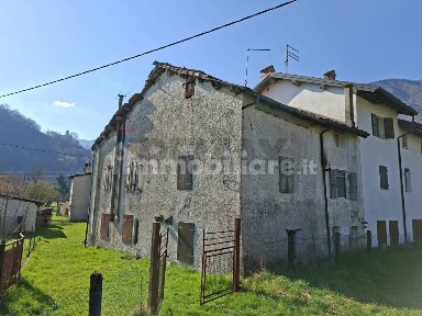 Terratetto plurifamiliare vicolo De Facci 17, Anzù, Feltre