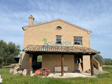 Cupra Marittima, Contrada Sant'Andrea, 118
