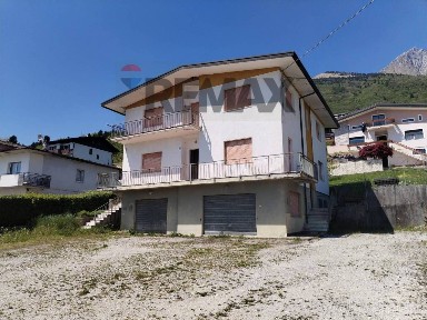 Terratetto unifamiliare via Cergnai 15, Cergnai, Santa Giustina
