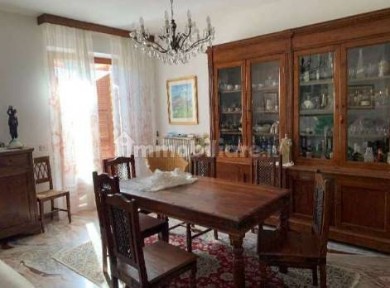 Villa all'asta Contrada Menocchia, 29, 63062 Montefiore dell'Aso Italia, Montefiore dell'Aso