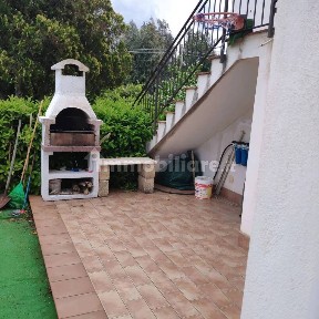 Villa unifamiliare viale Himera, 14, Campofelice di Roccella
