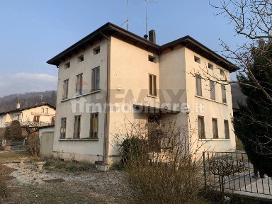 Terratetto unifamiliare via Meassa Snc, Levego, Belluno