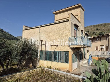 Villa unifamiliare Contrada Cottanera, Misilmeri