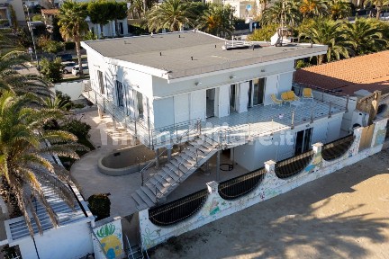 Villa unifamiliare Lungomare della Repubblica, Centro, Grottammare