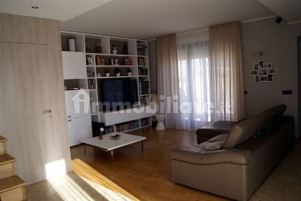 Villa unifamiliare Contrada Montesecco, 46, Centro, Grottammare