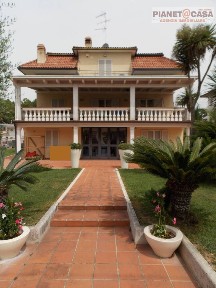 Villa unifamiliare via Salaria, Pagliare, Spinetoli