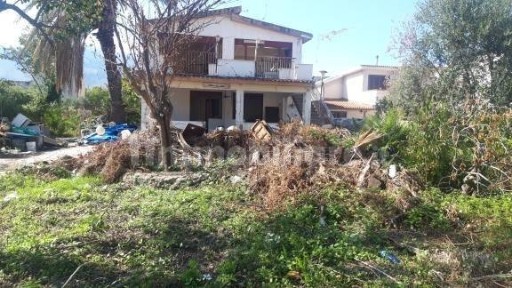 Villa unifamiliare via Ferdinando Magellano, Milioti, Carini