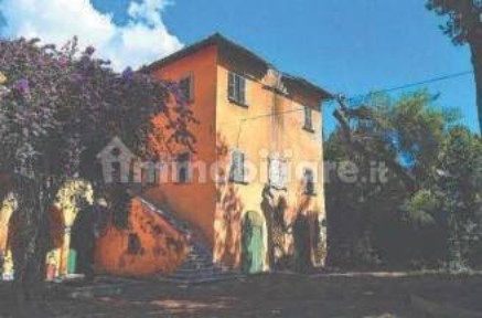 Villa all'asta via dei Meli 4, Ascoli Piceno