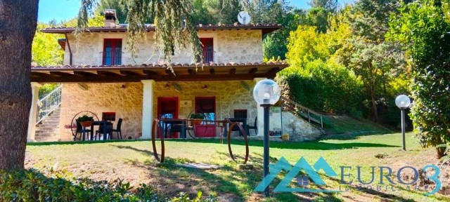 Villa unifamiliare frazione Castel Trosino 9, Ascoli Piceno