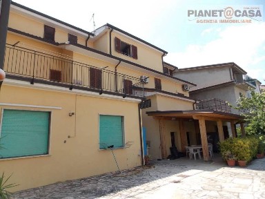 Villa unifamiliare piazza Kennedy, Pagliare, Spinetoli