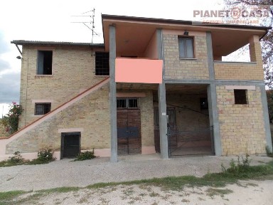 Villa unifamiliare via Casale, 10, Colli del Tronto
